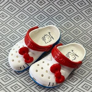 Hello Kitty Kids Clogs - Red and White